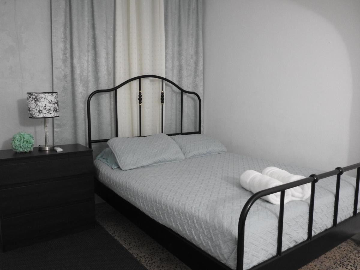 Villa Casa Del Sol-Unit A à Bayamon Extérieur photo