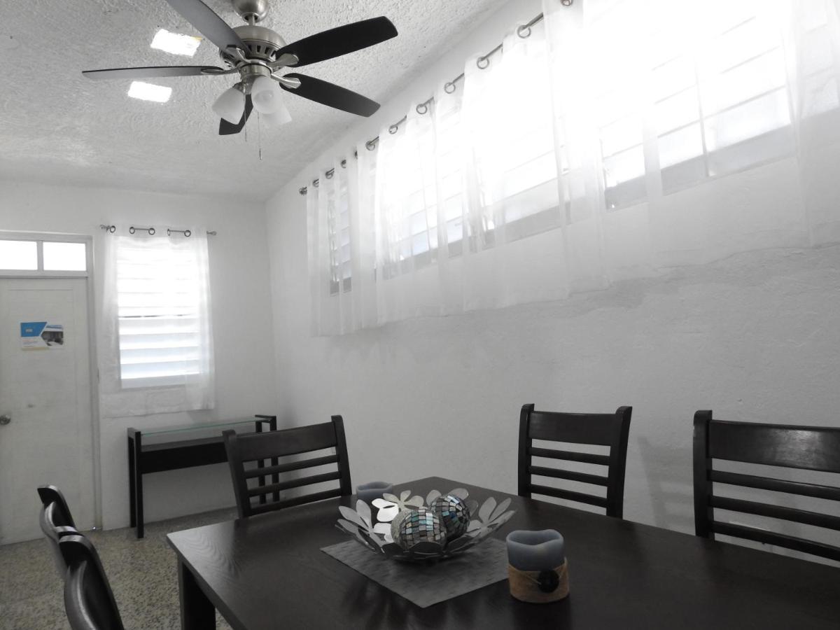 Villa Casa Del Sol-Unit A à Bayamon Extérieur photo