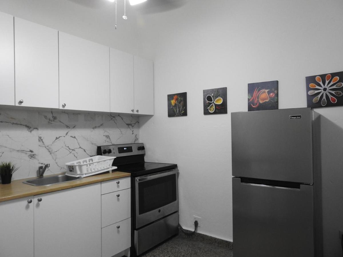 Villa Casa Del Sol-Unit A à Bayamon Extérieur photo